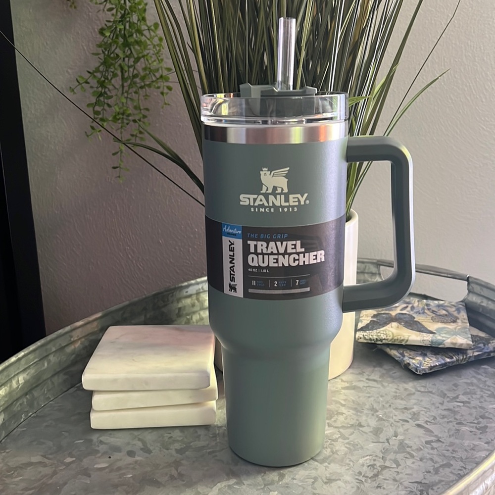 Stanley Adventure Quencher Tumbler 40oz